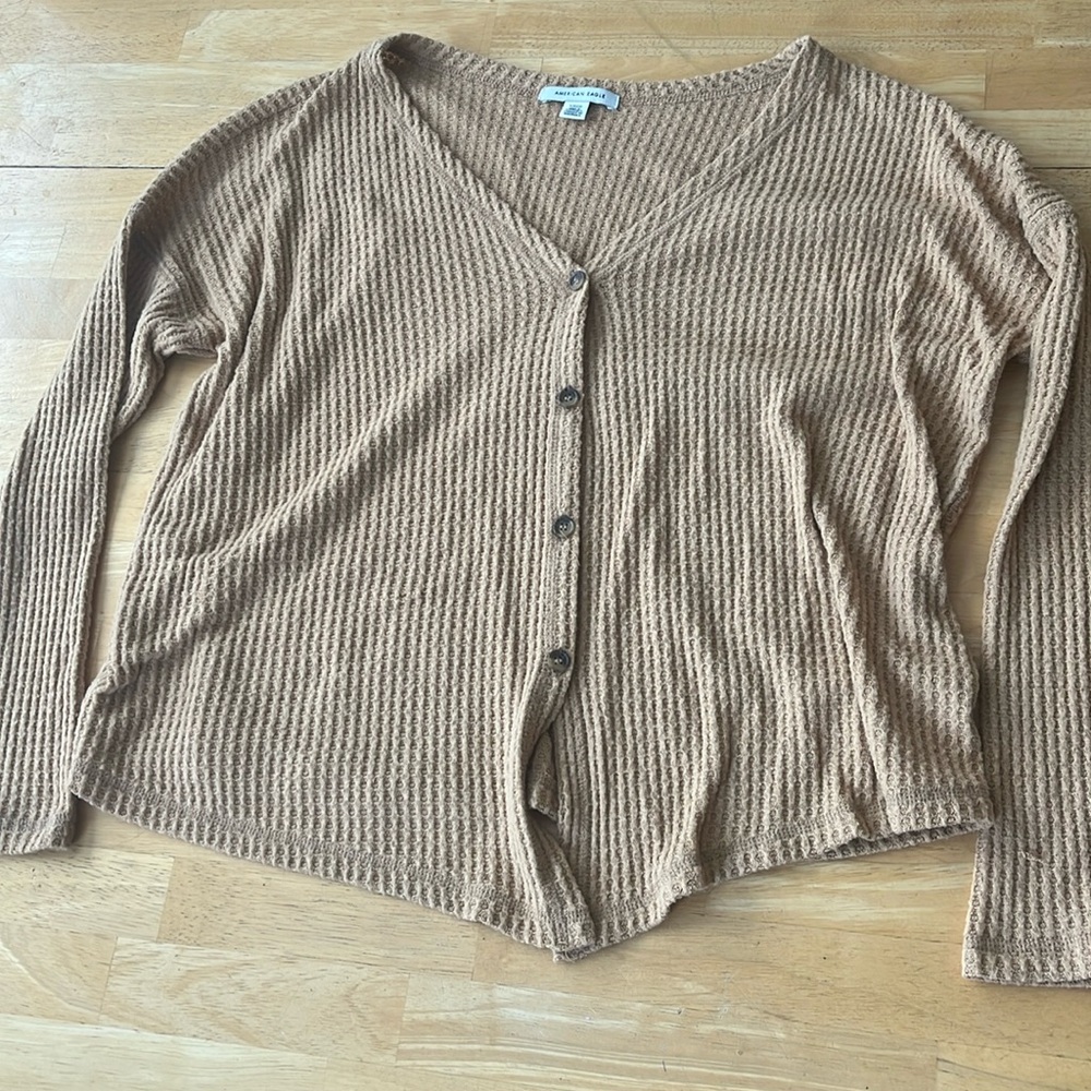 Beige American eagle sweater